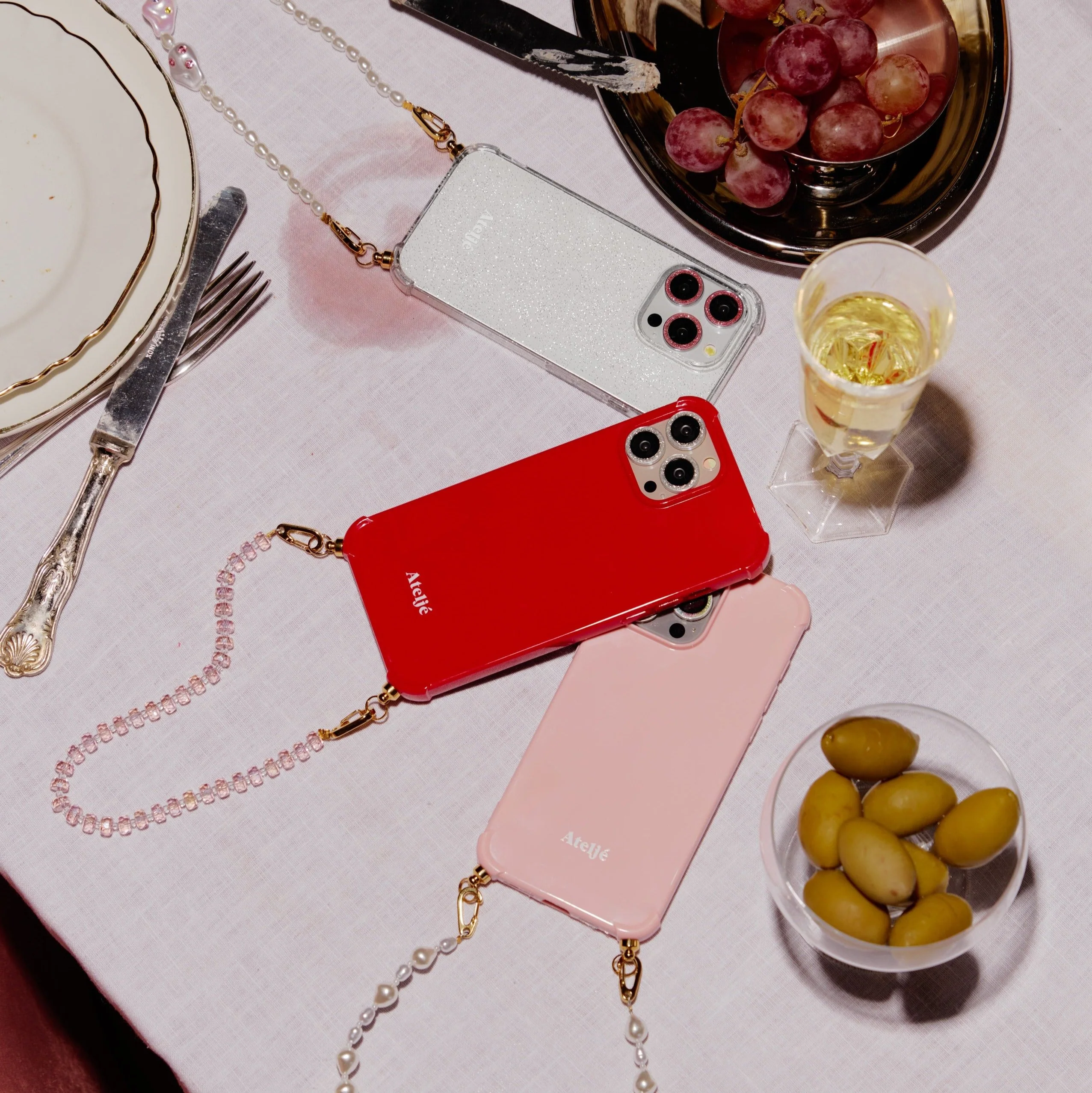 Classic red recycled iPhone case - no cord - Image 3