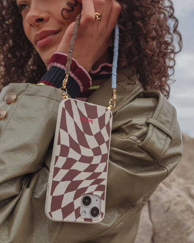 Check mate biodegradable iPhone case - no cord - Image 3