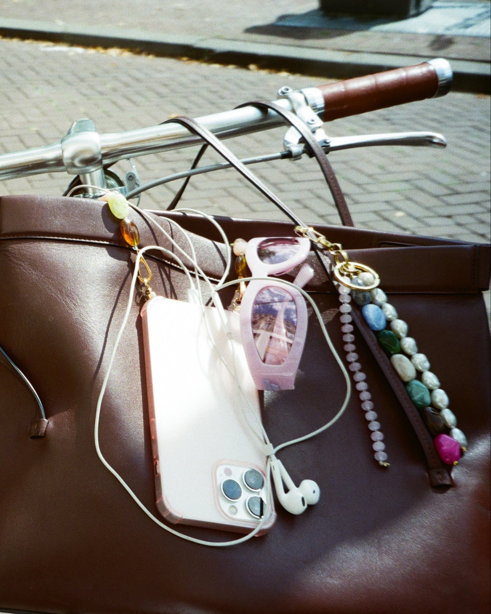 Pink haze iPhone case - no cord - Image 3